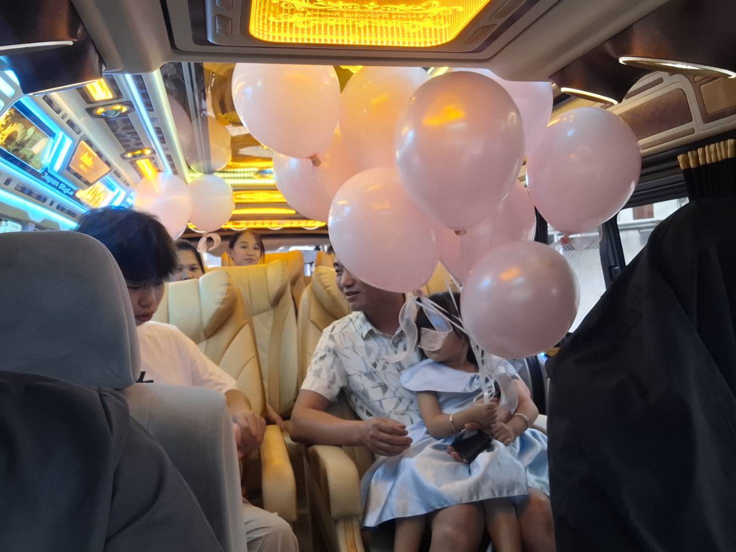 รถเช่าพร้อมคนขับภูเก็ต